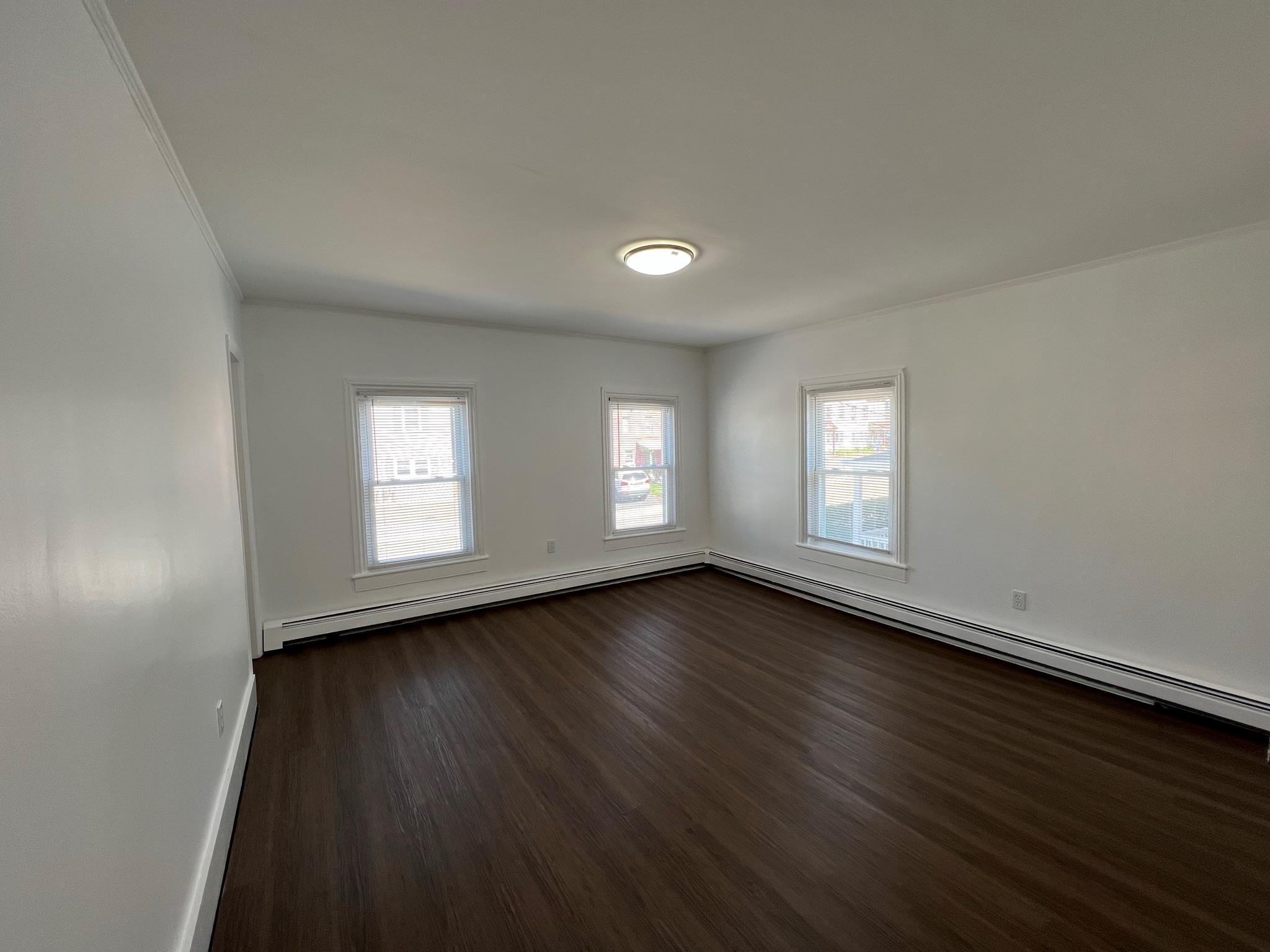 Single Family Main  Dutchess County, NY 12508, MLS-842973-21