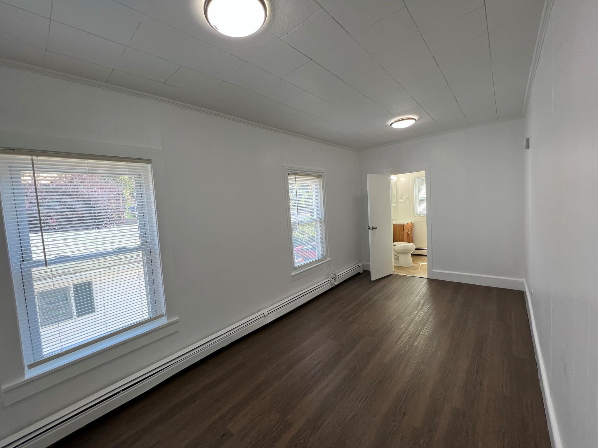 Single Family Main  Dutchess County, NY 12508, MLS-842973-25
