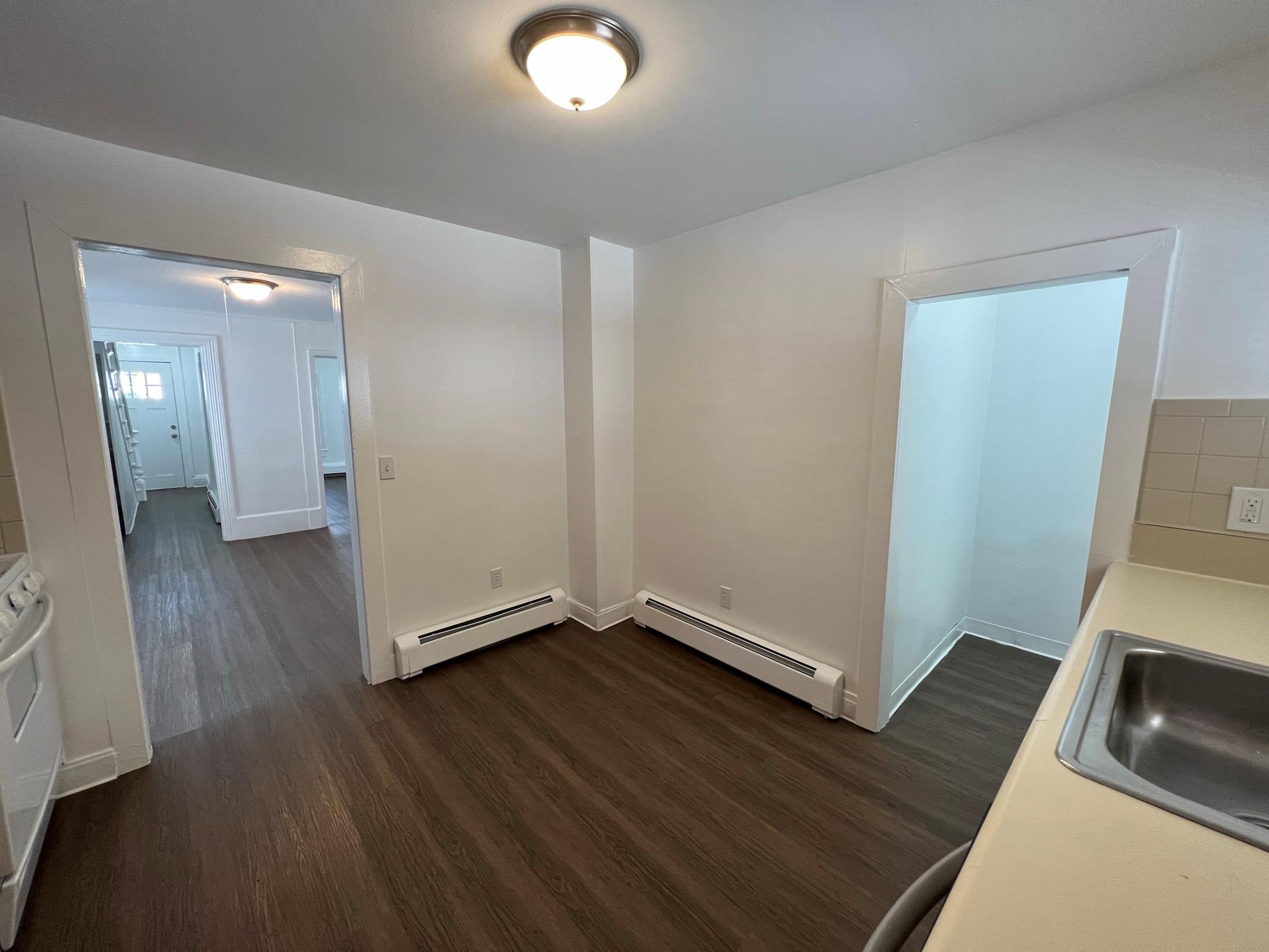 Single Family Main  Dutchess County, NY 12508, MLS-842973-4
