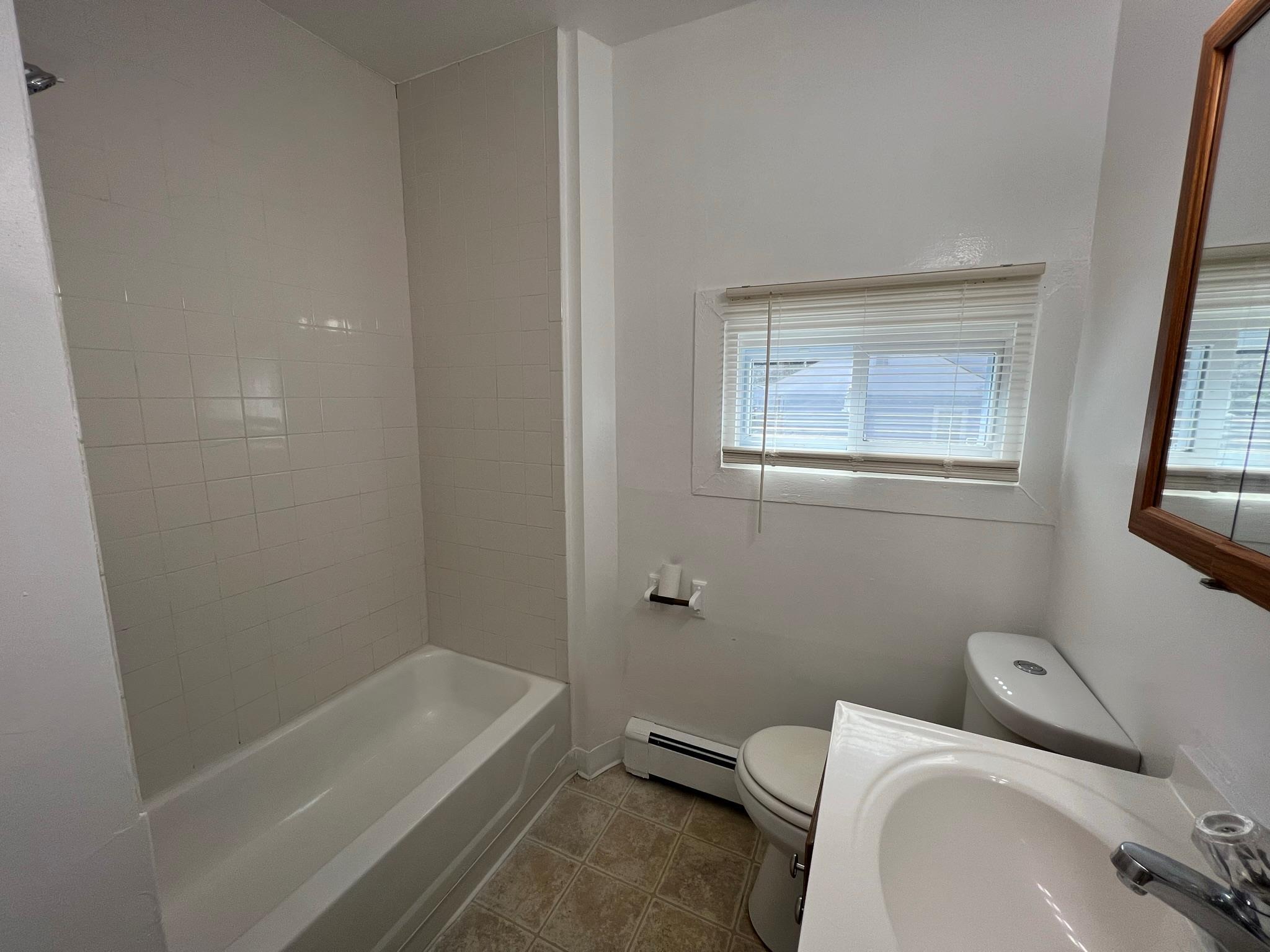 Single Family Main  Dutchess County, NY 12508, MLS-842973-5