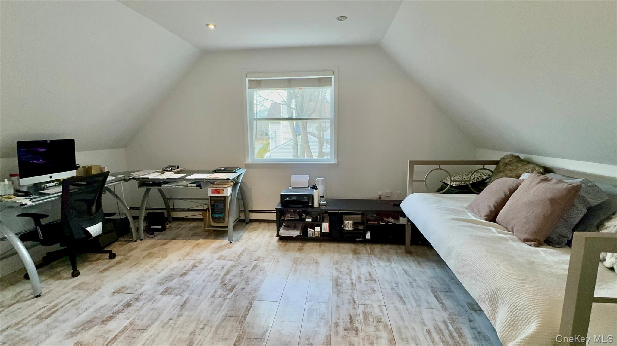 Single Family N Westbury Road Suffolk County, NY 11946, MLS-842993-16