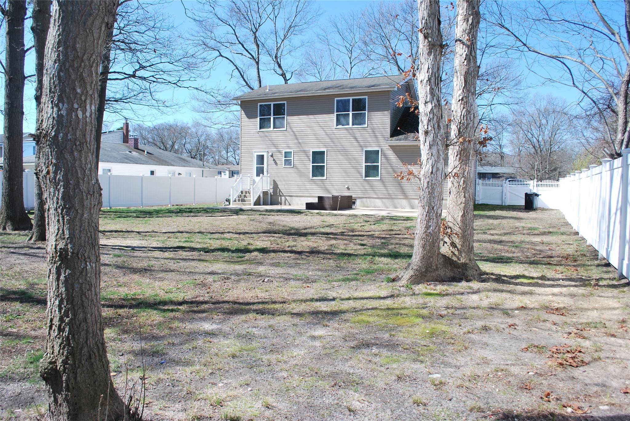 Single Family William Floyd  Suffolk County, NY 11967, MLS-842999-22