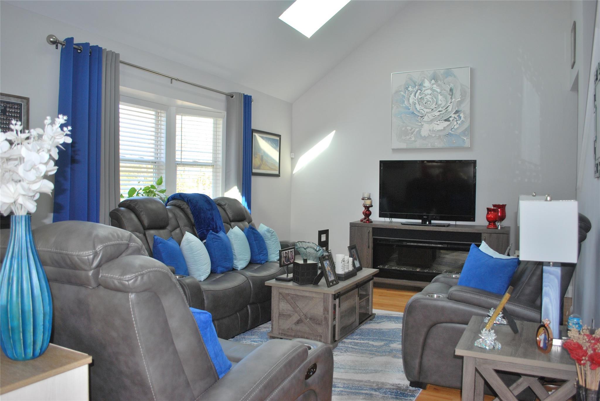Single Family William Floyd  Suffolk County, NY 11967, MLS-842999-4