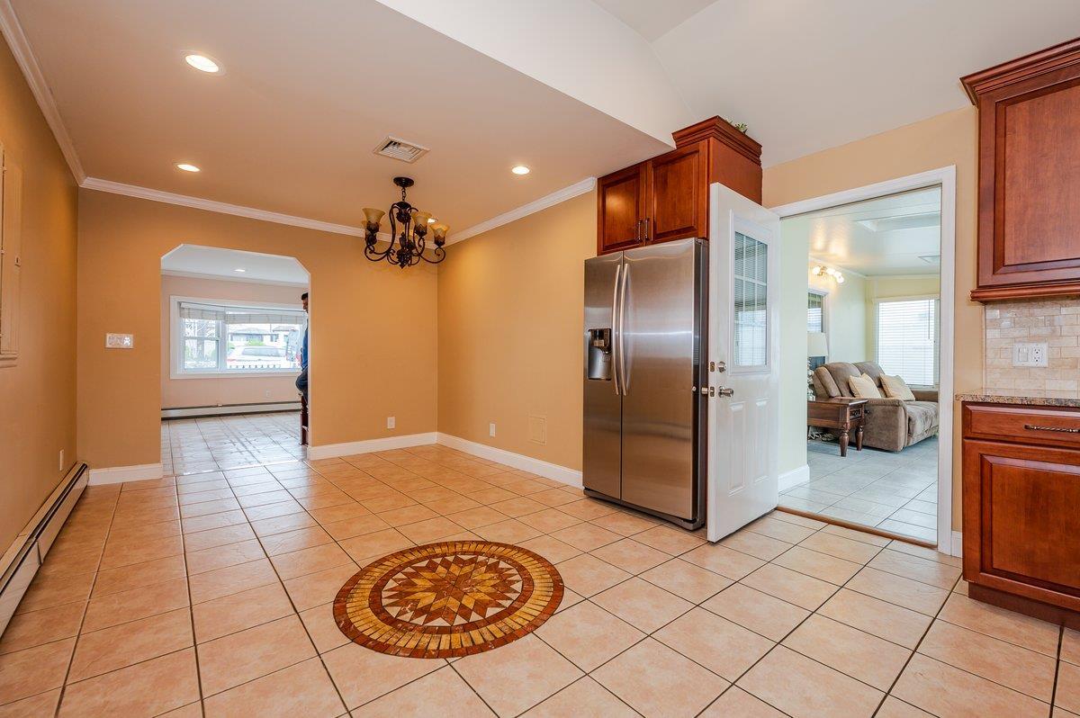Single Family Peninsula  Nassau County, NY 11516, MLS-843024-11