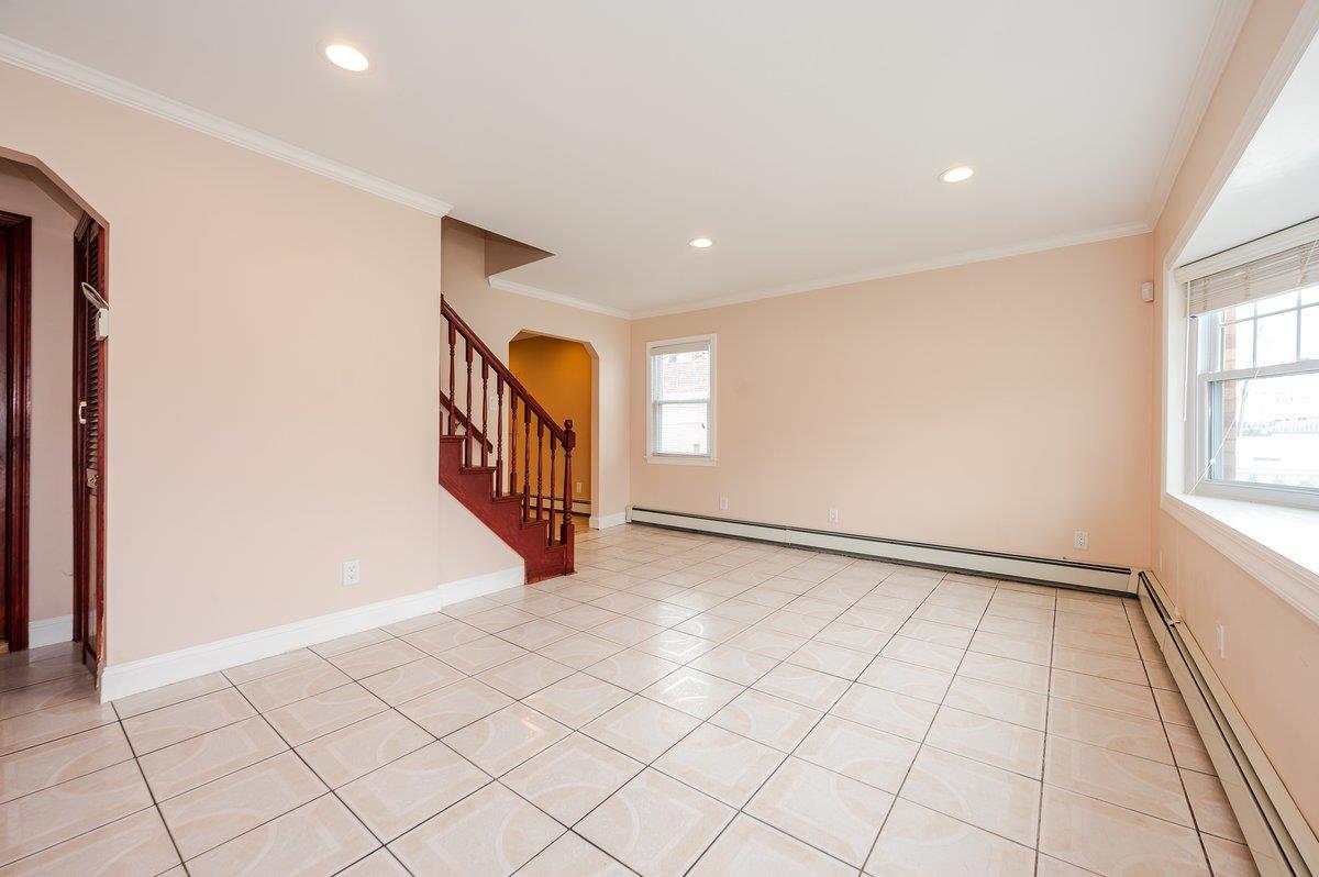 Single Family Peninsula  Nassau County, NY 11516, MLS-843024-4