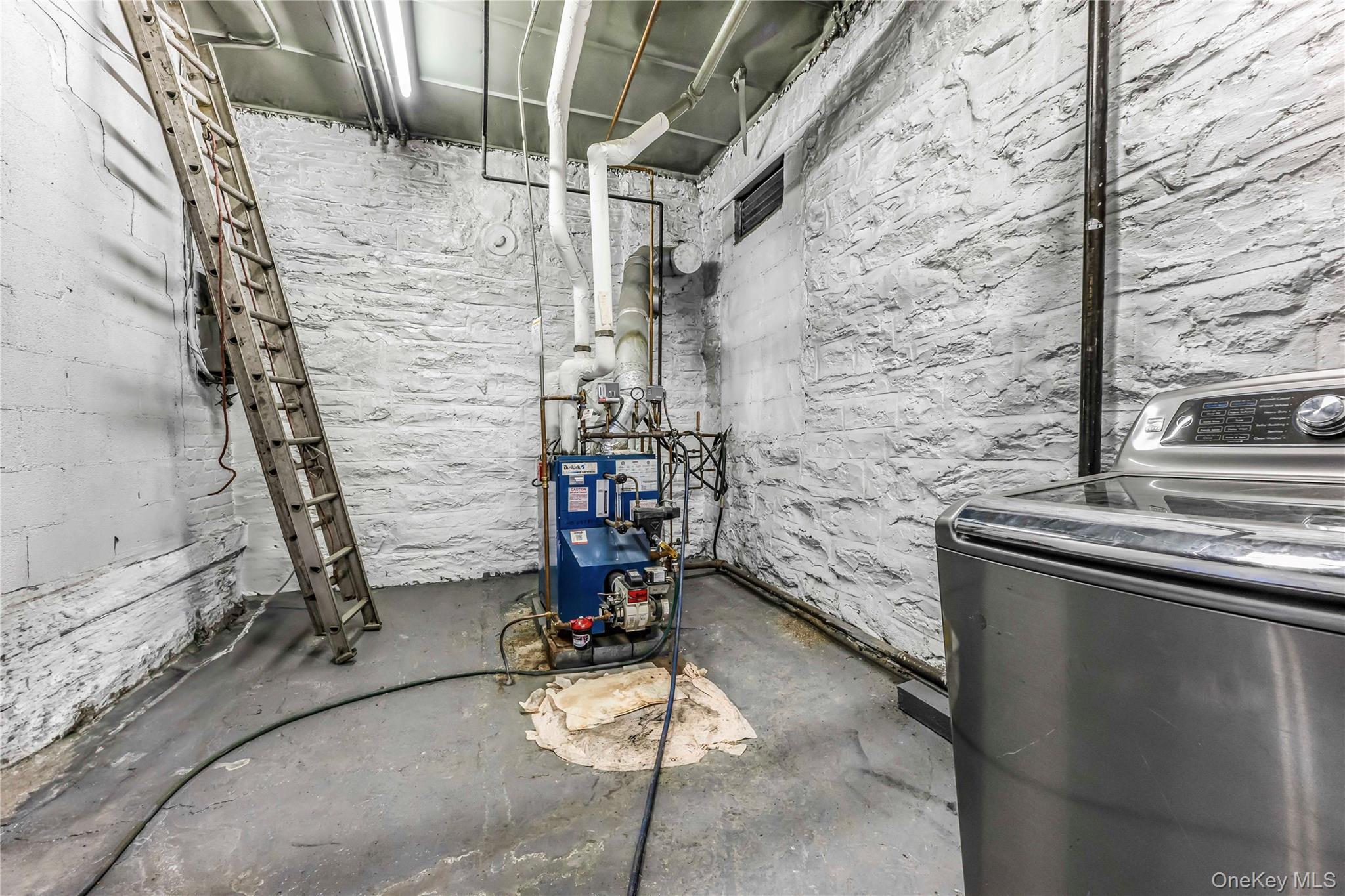 Commercial Sale Valentine  Bronx, NY 10458, MLS-843035-25