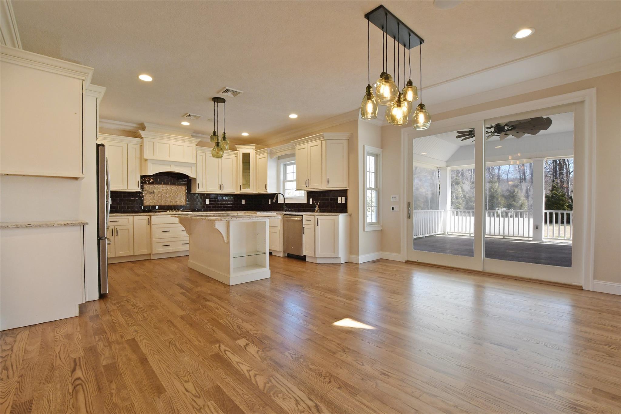 Single Family Silver Beech  Suffolk County, NY 11933, MLS-843060-23