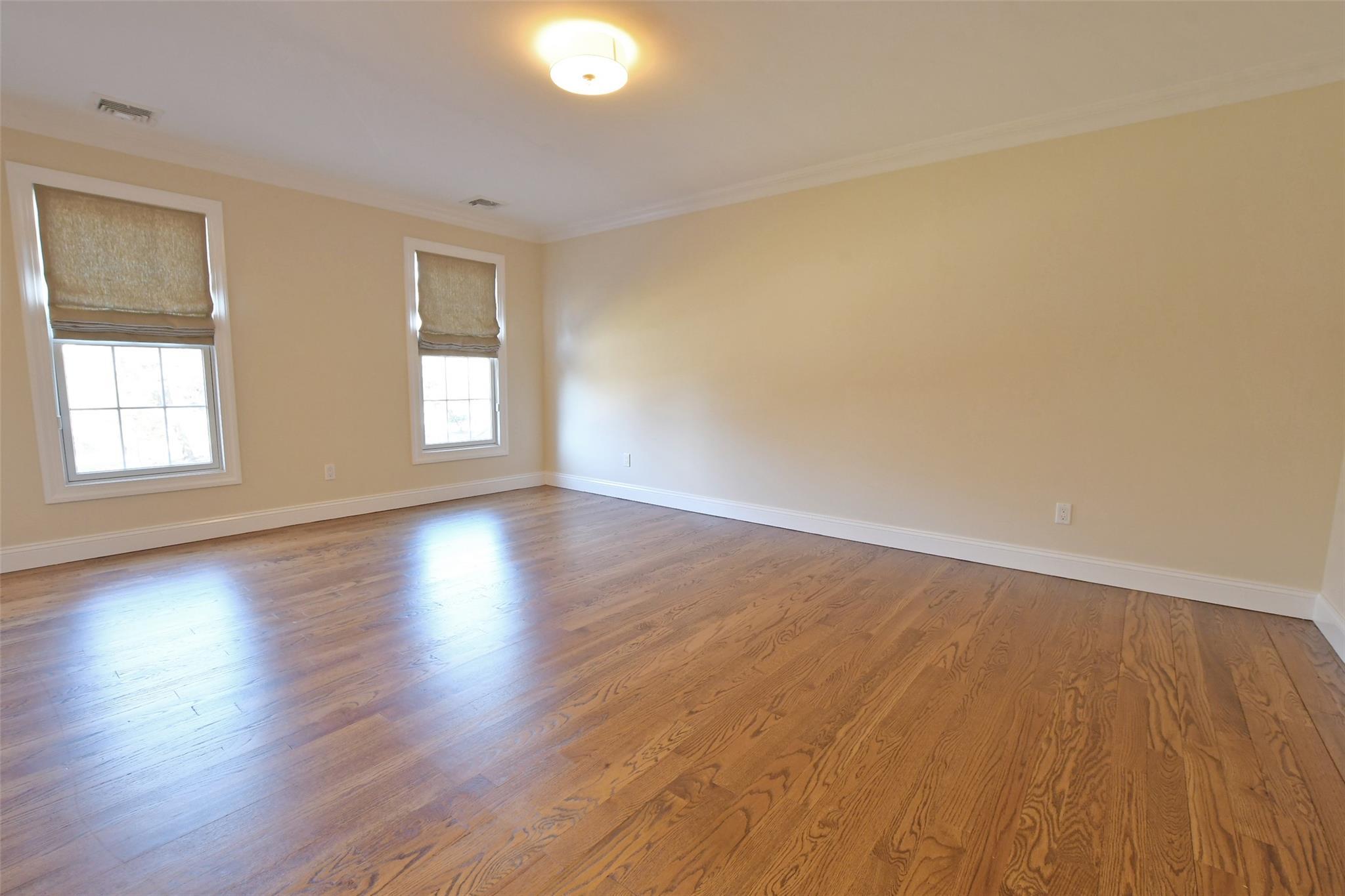 Single Family Silver Beech  Suffolk County, NY 11933, MLS-843060-32