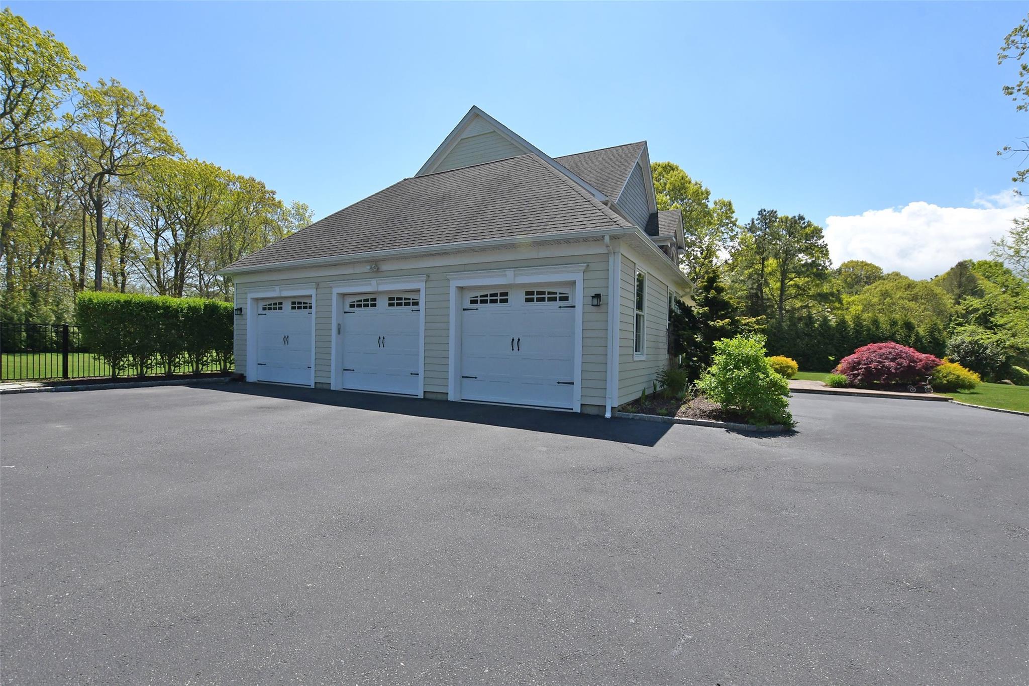 Single Family Silver Beech  Suffolk County, NY 11933, MLS-843060-5