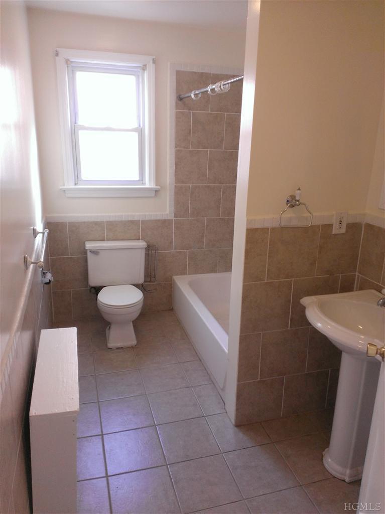 Single Family Regent  Westchester County, NY 10573, MLS-843063-6