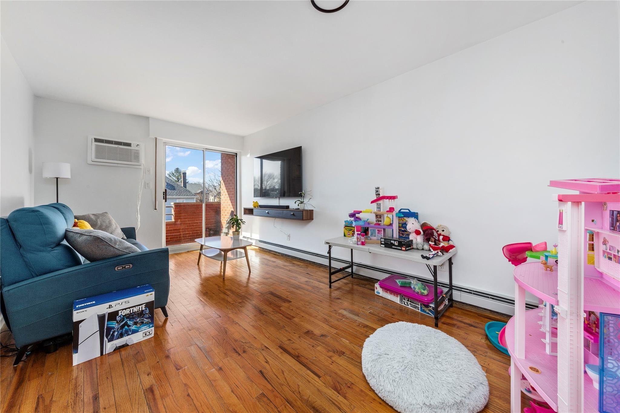 Single Family 49th  Queens, NY 11377, MLS-843067-13