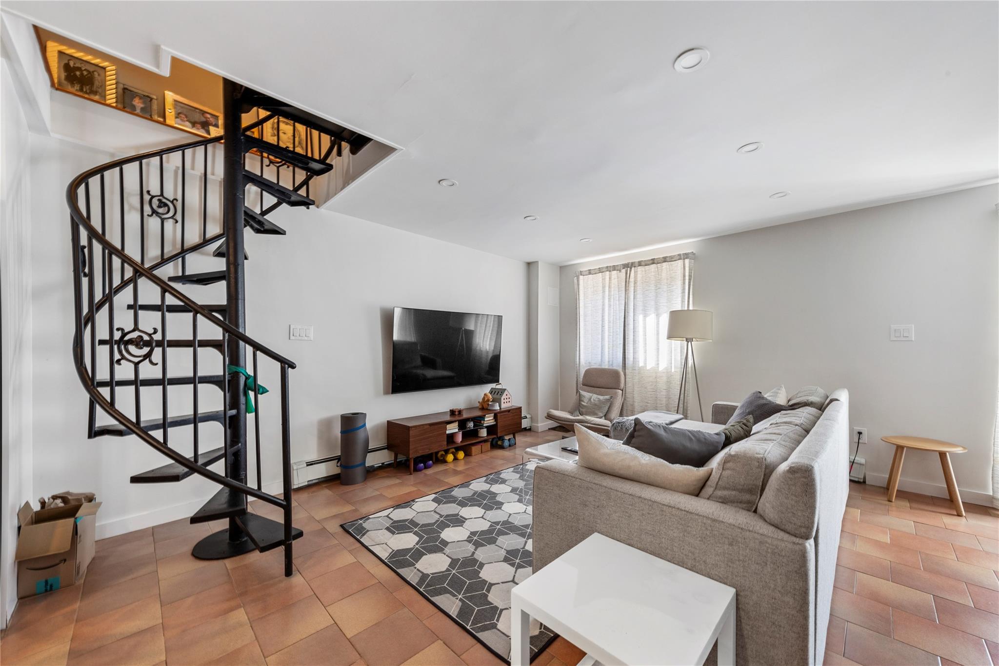 Single Family 49th  Queens, NY 11377, MLS-843067-4