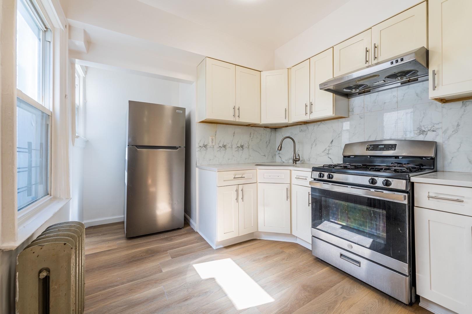 Single Family 75th  Queens, NY 11421, MLS-843097-4