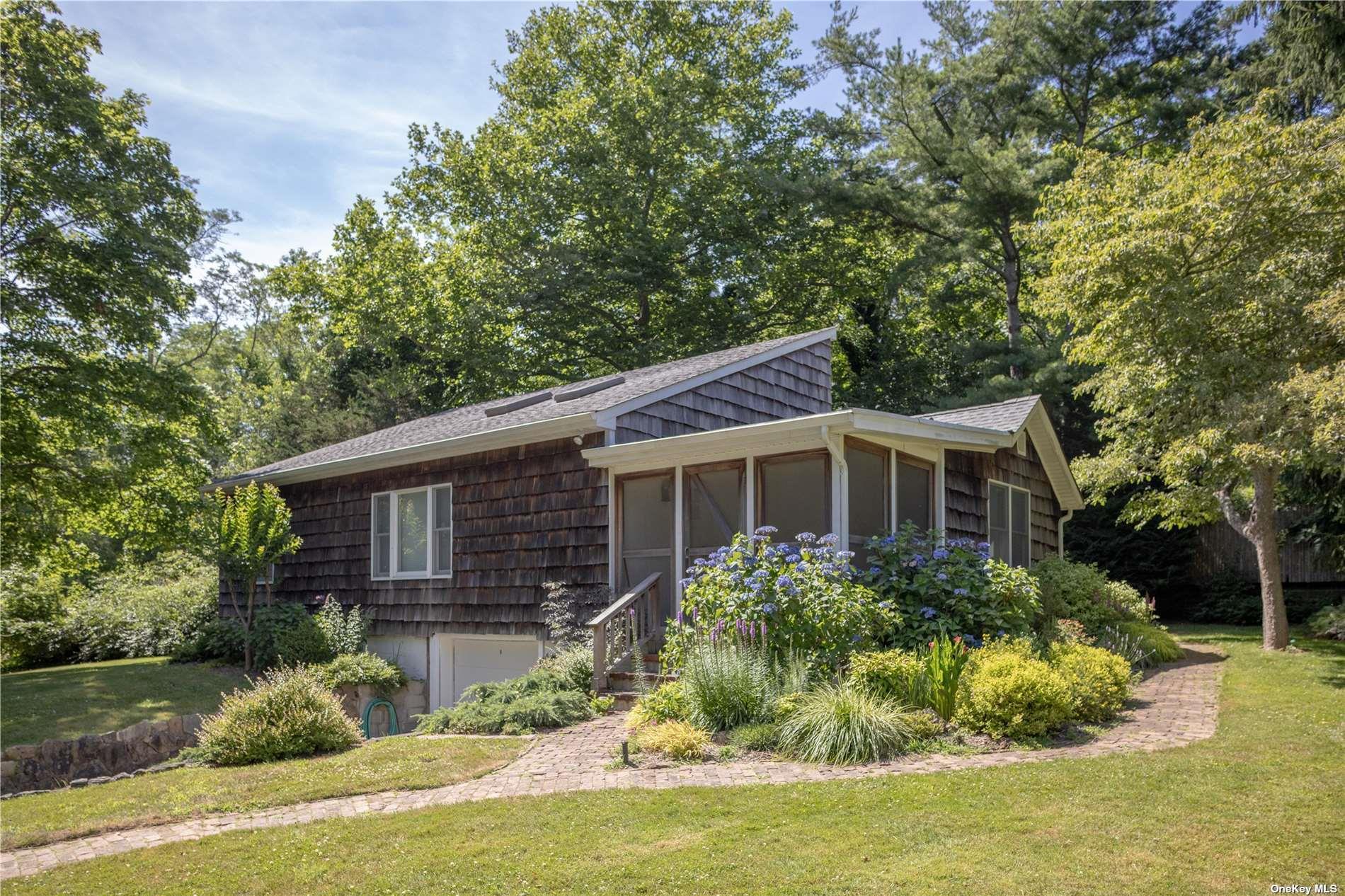 Single Family Hyatt  Suffolk County, NY 11971, MLS-843099-19