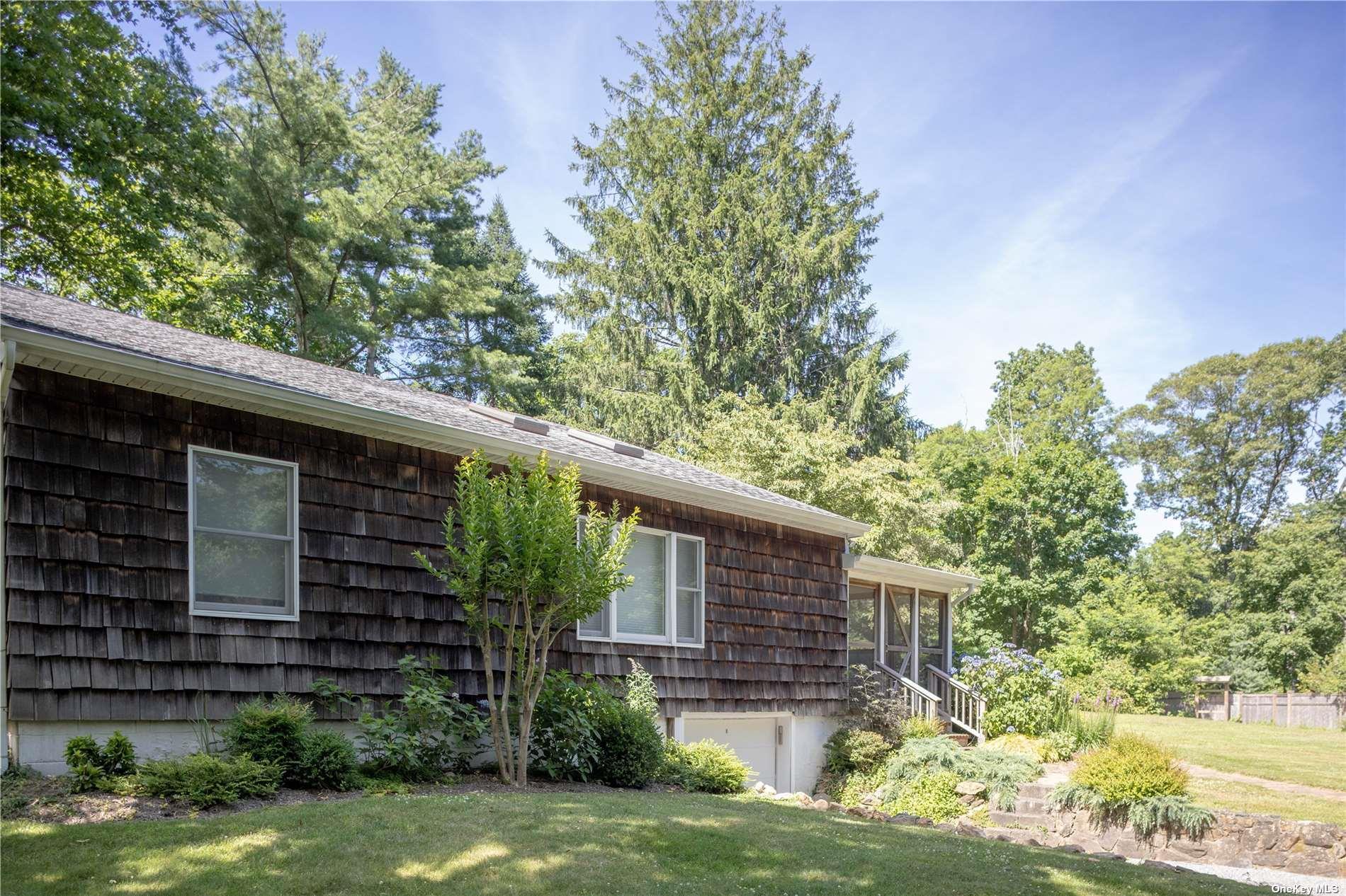 Single Family Hyatt  Suffolk County, NY 11971, MLS-843099-21