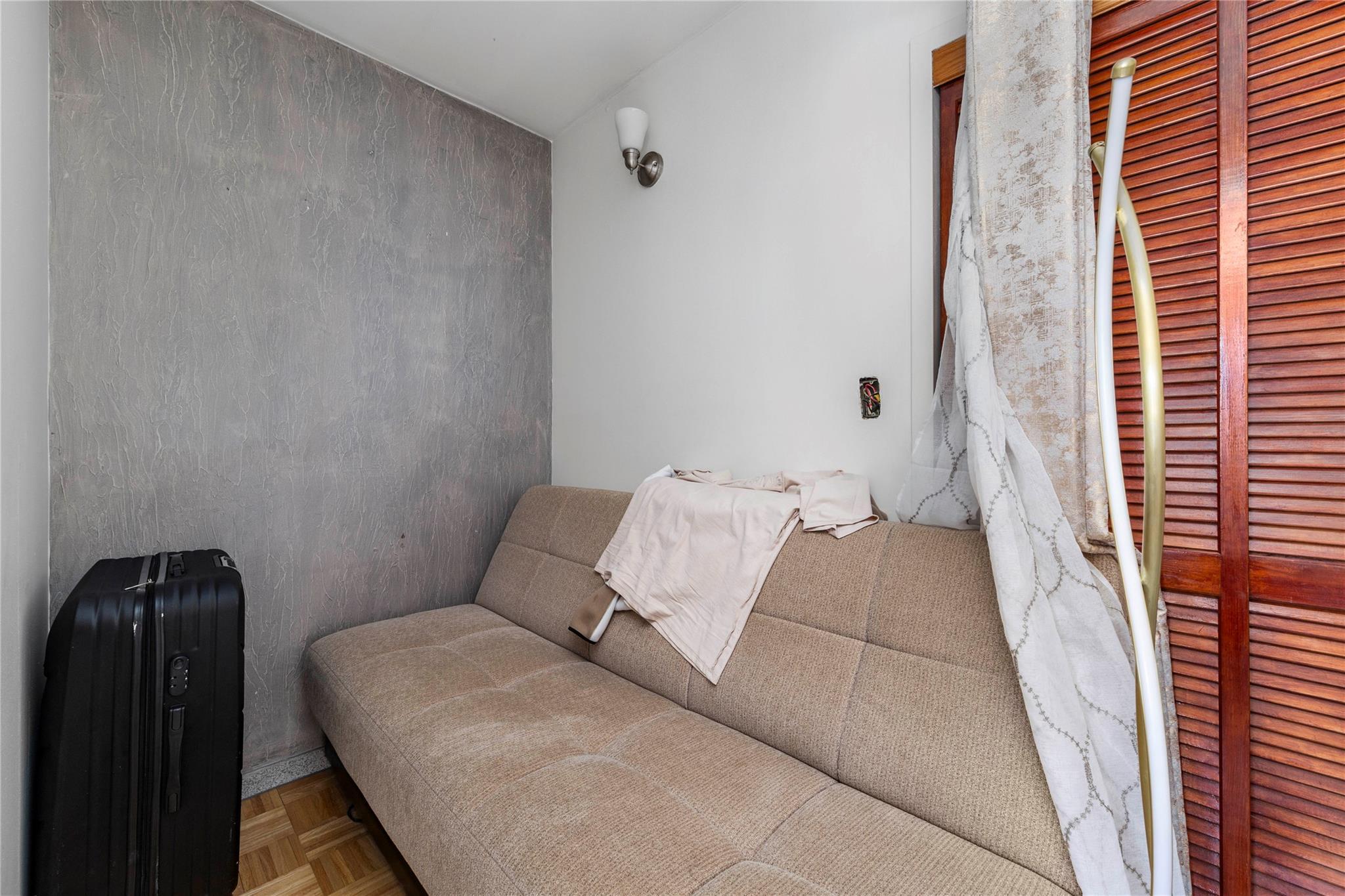 Single Family 49th  Queens, NY 11377, MLS-843102-14