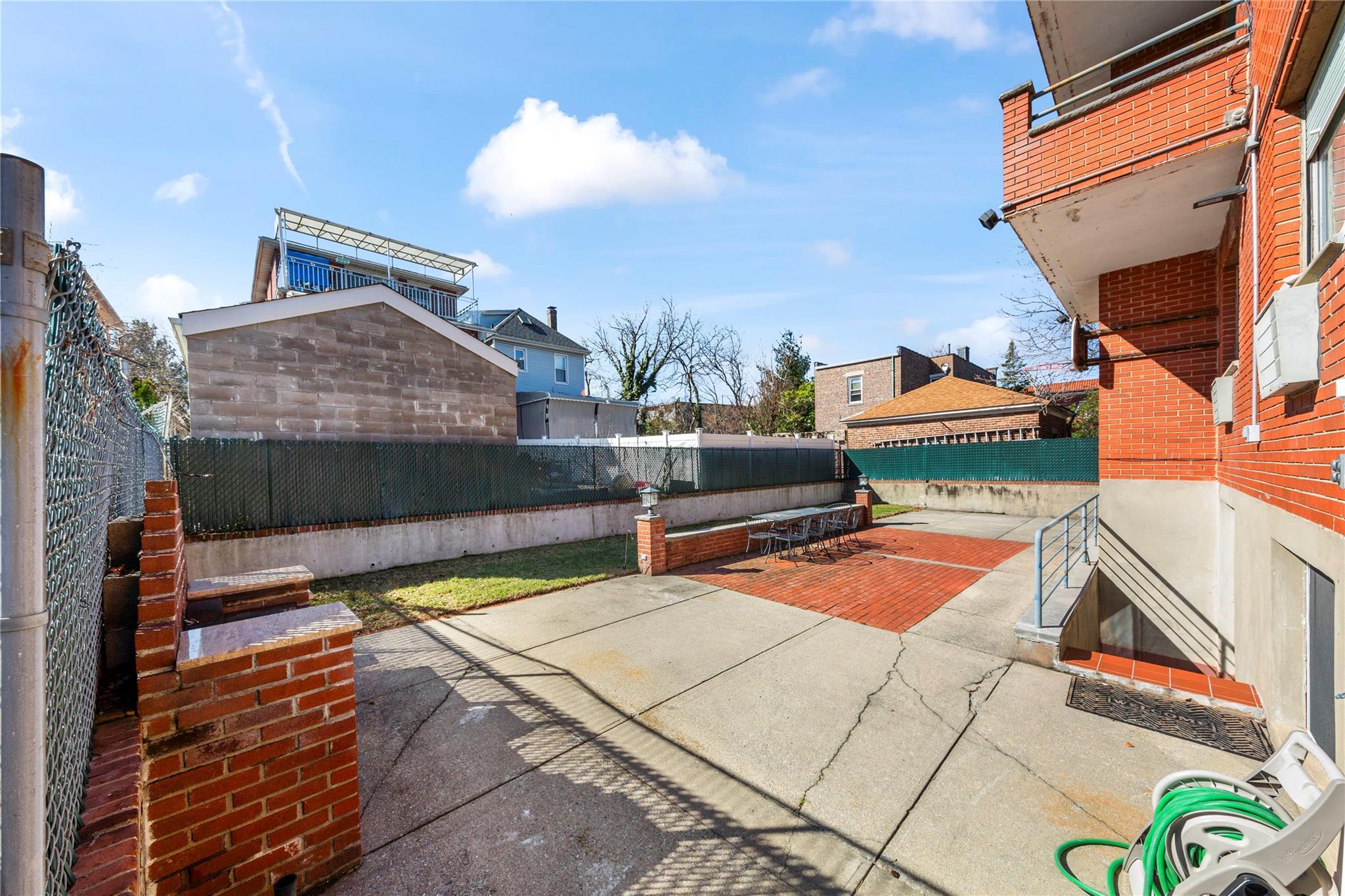 Single Family 49th  Queens, NY 11377, MLS-843102-31