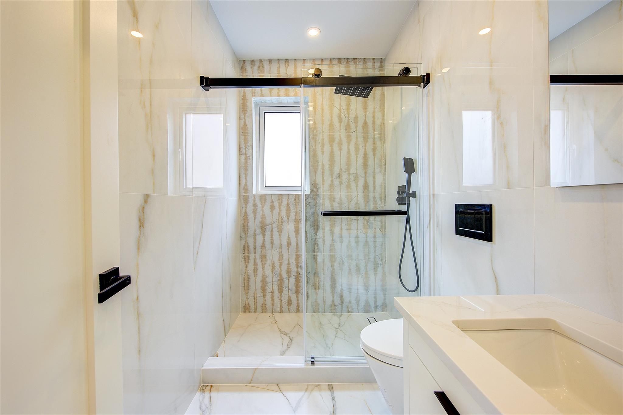 Single Family 20th Ave  Queens, NY 11357, MLS-843116-15