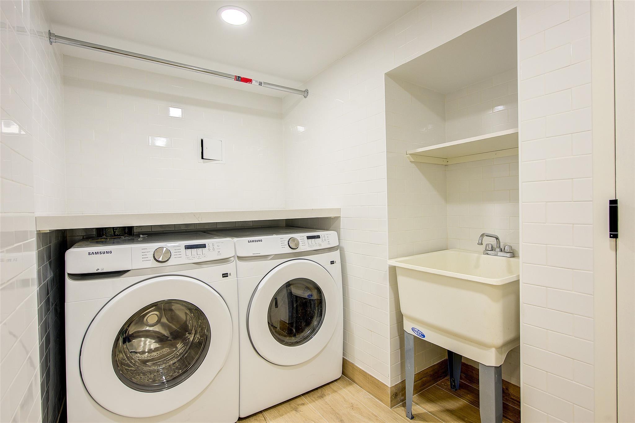 Single Family 20th Ave  Queens, NY 11357, MLS-843116-34