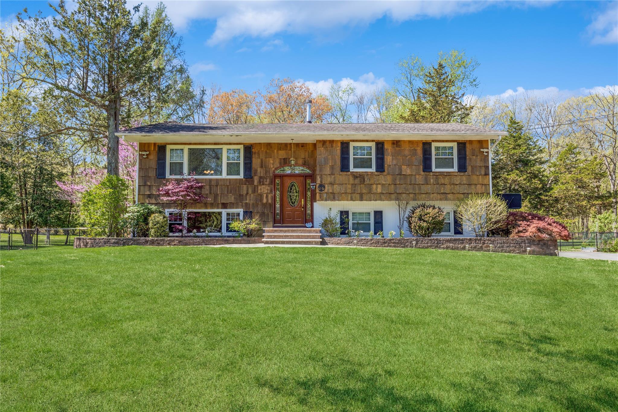Single Family Cottage  Rockland County, NY 10901, MLS-843120-2