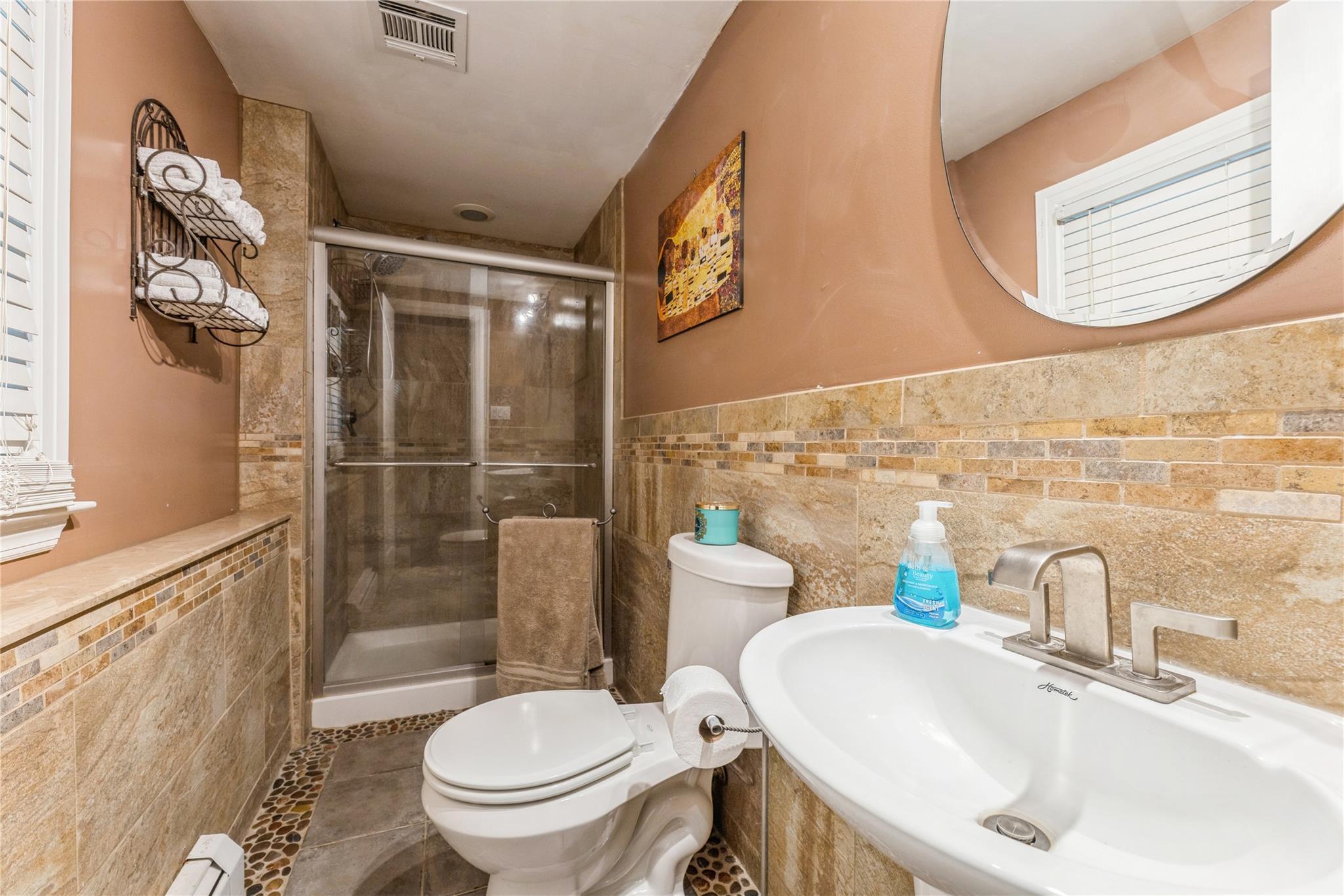 Single Family Cottage  Rockland County, NY 10901, MLS-843120-23