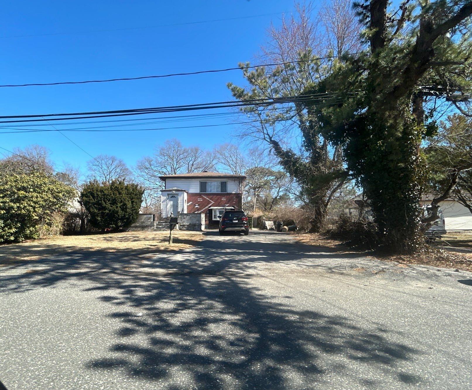 Single Family Ocean  Suffolk County, NY 11706, MLS-843123-3