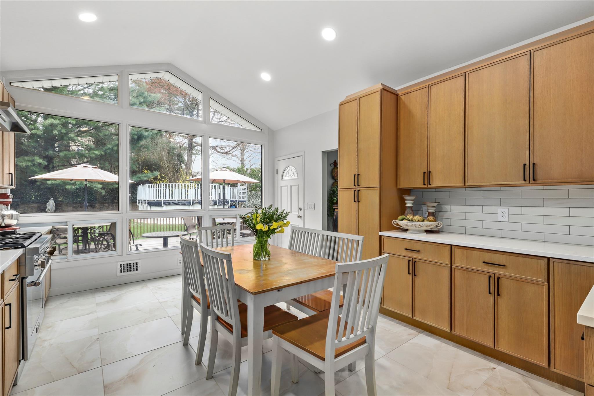 Single Family Dell  Westchester County, NY 10709, MLS-843125-10