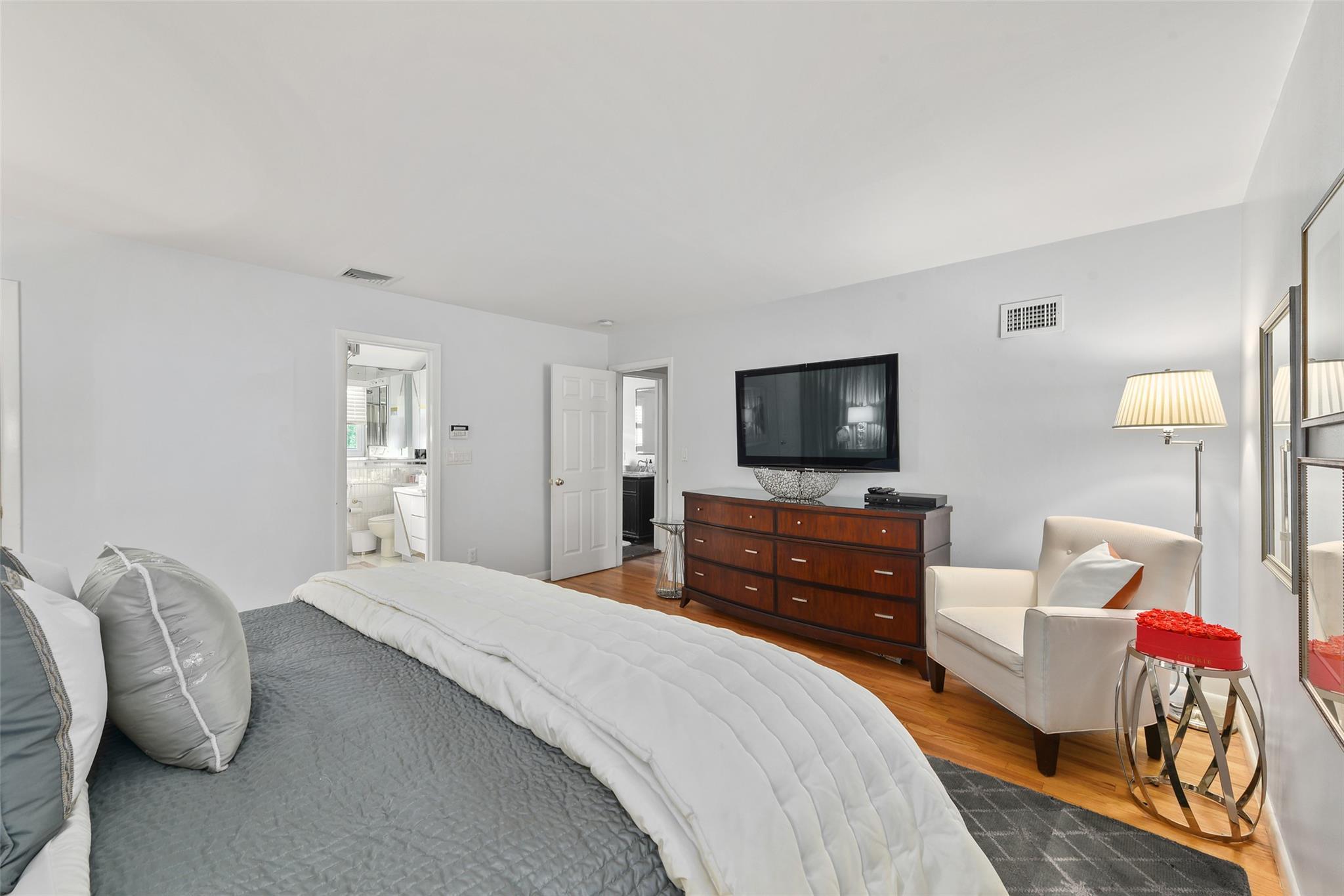 Single Family Dell  Westchester County, NY 10709, MLS-843125-17