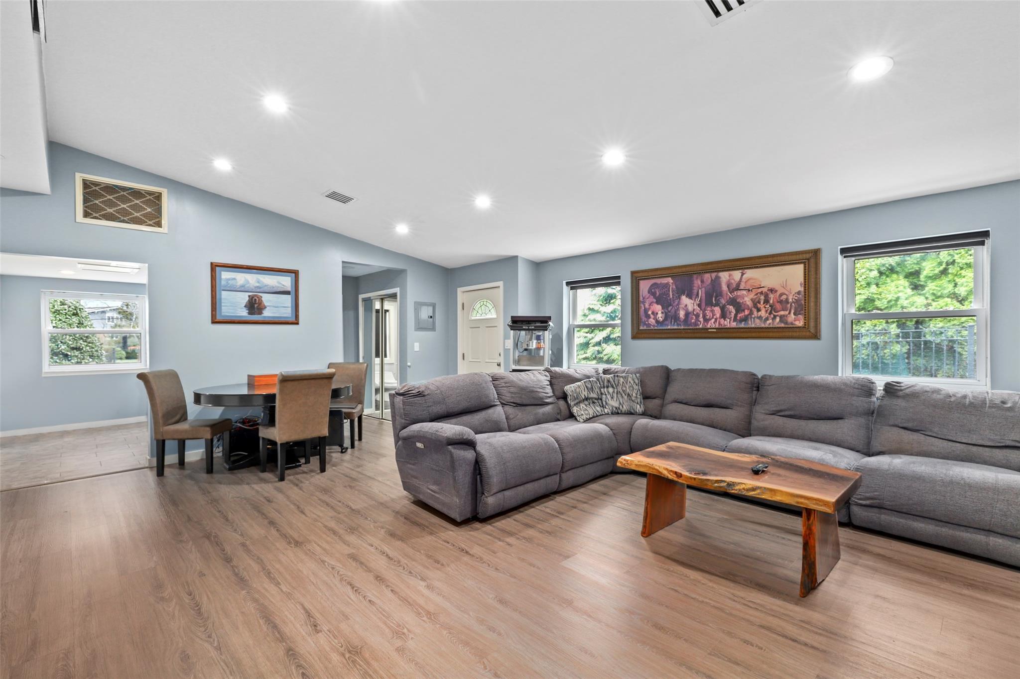 Single Family Dell  Westchester County, NY 10709, MLS-843125-23