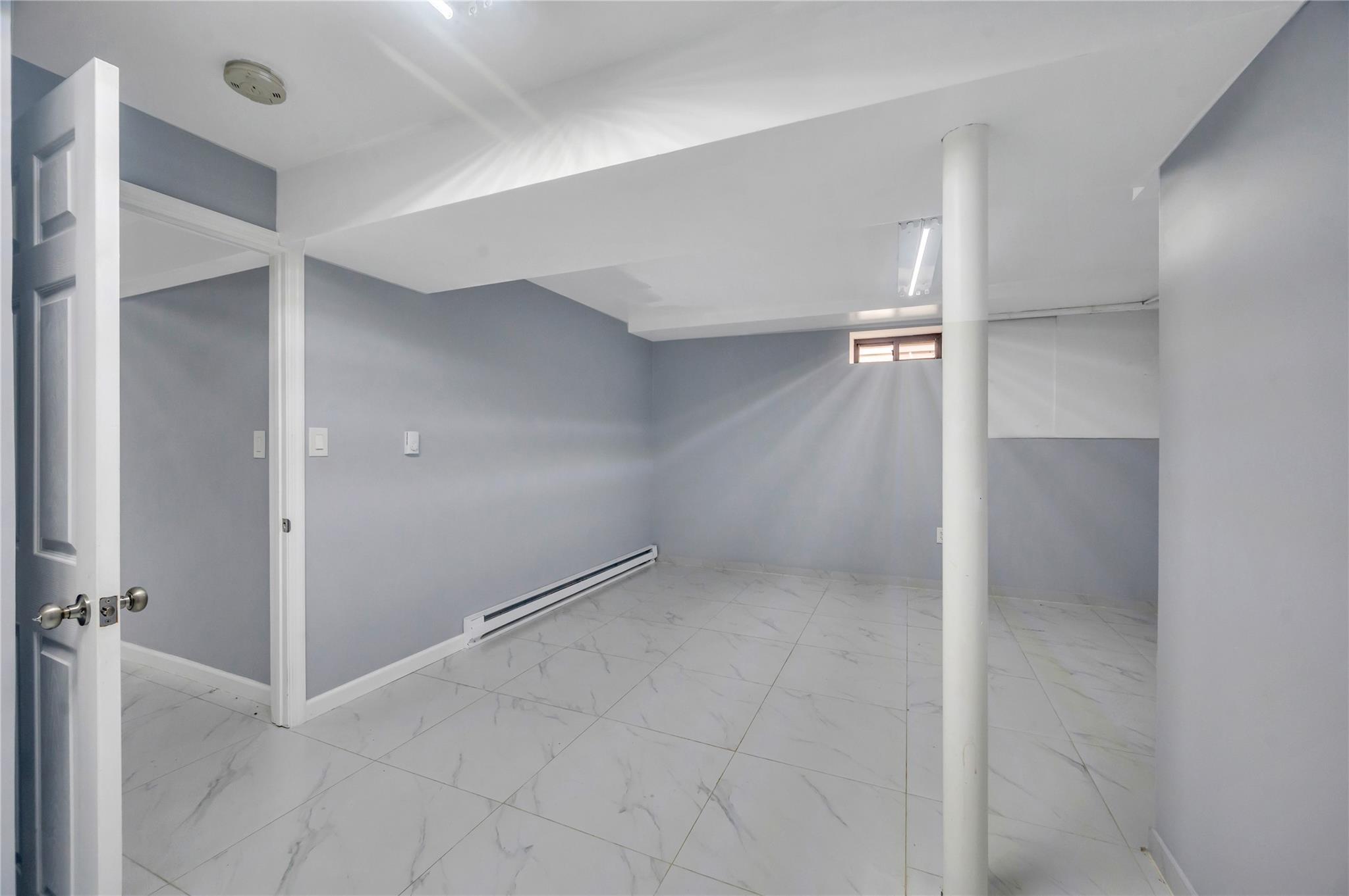Single Family Pembroke  Queens, NY 11362, MLS-843129-25