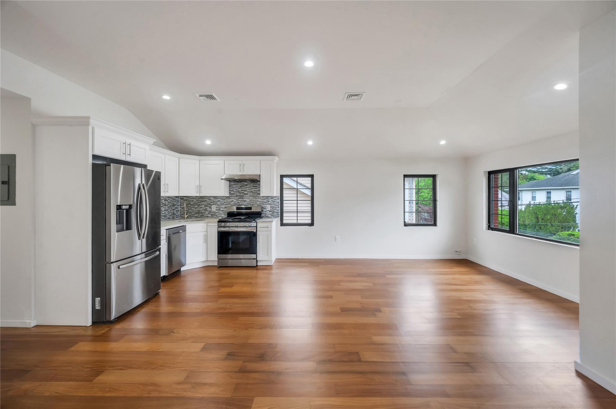Single Family Pembroke  Queens, NY 11362, MLS-843129-6