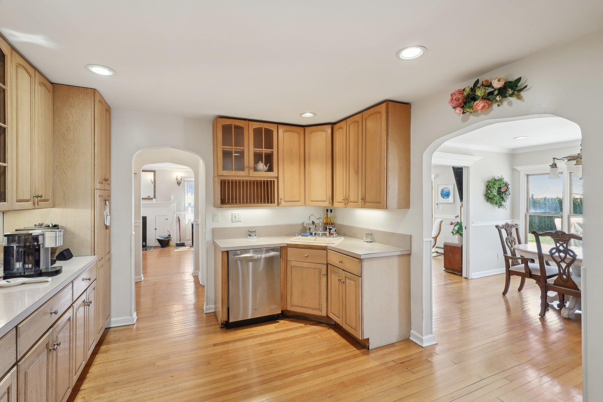 Single Family Islip  Suffolk County, NY 11795, MLS-843131-14