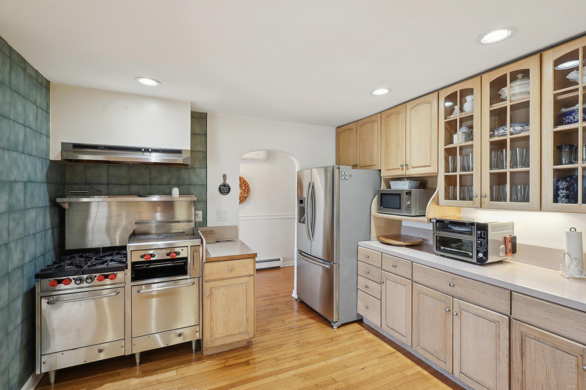 Single Family Islip  Suffolk County, NY 11795, MLS-843131-16