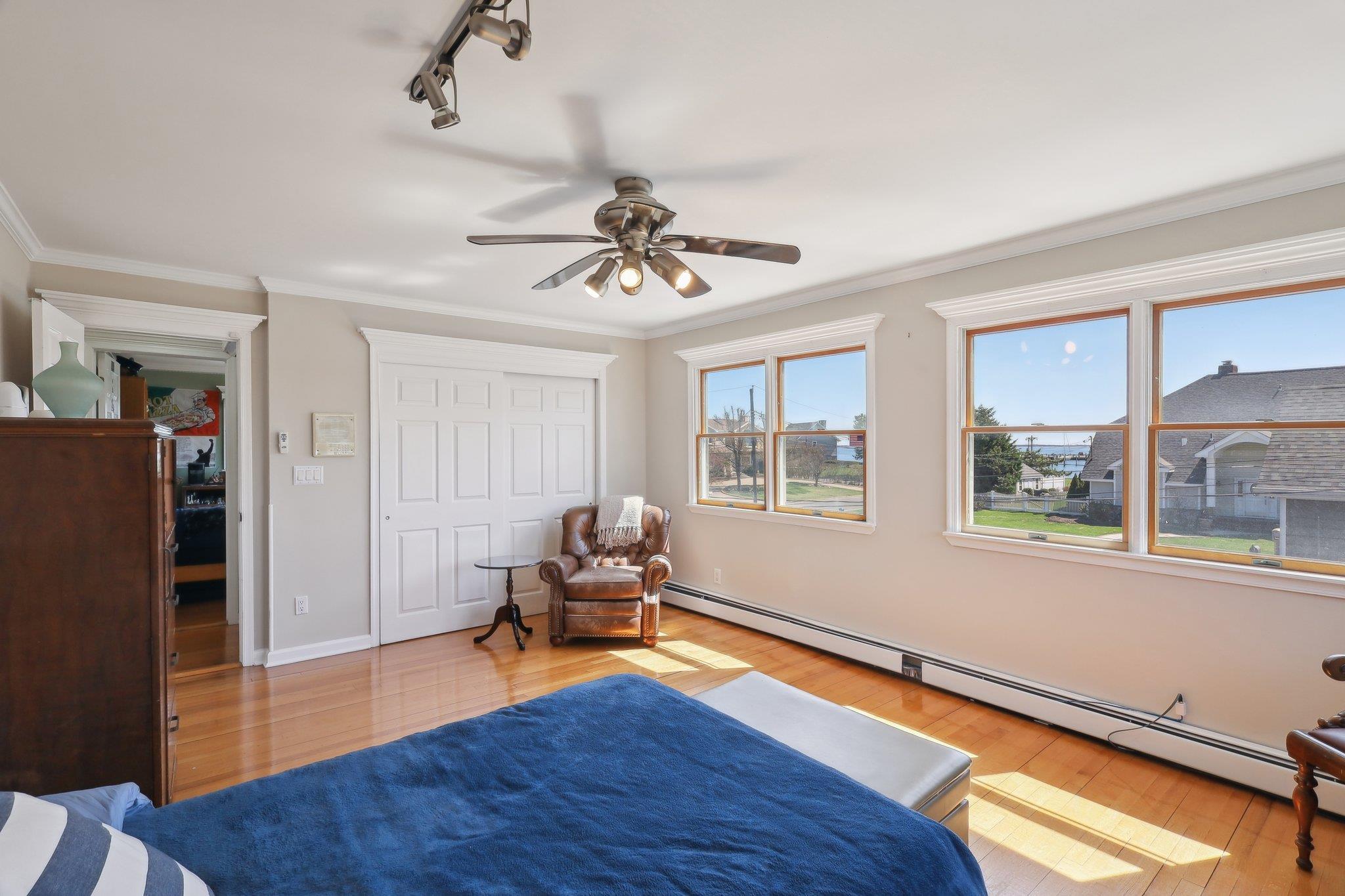 Single Family Islip  Suffolk County, NY 11795, MLS-843131-22