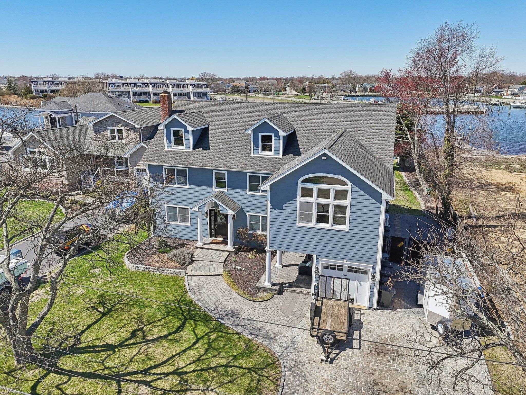 Single Family Islip  Suffolk County, NY 11795, MLS-843131-3