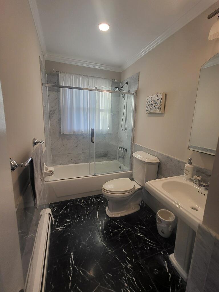 Single Family Islip  Suffolk County, NY 11795, MLS-843131-39