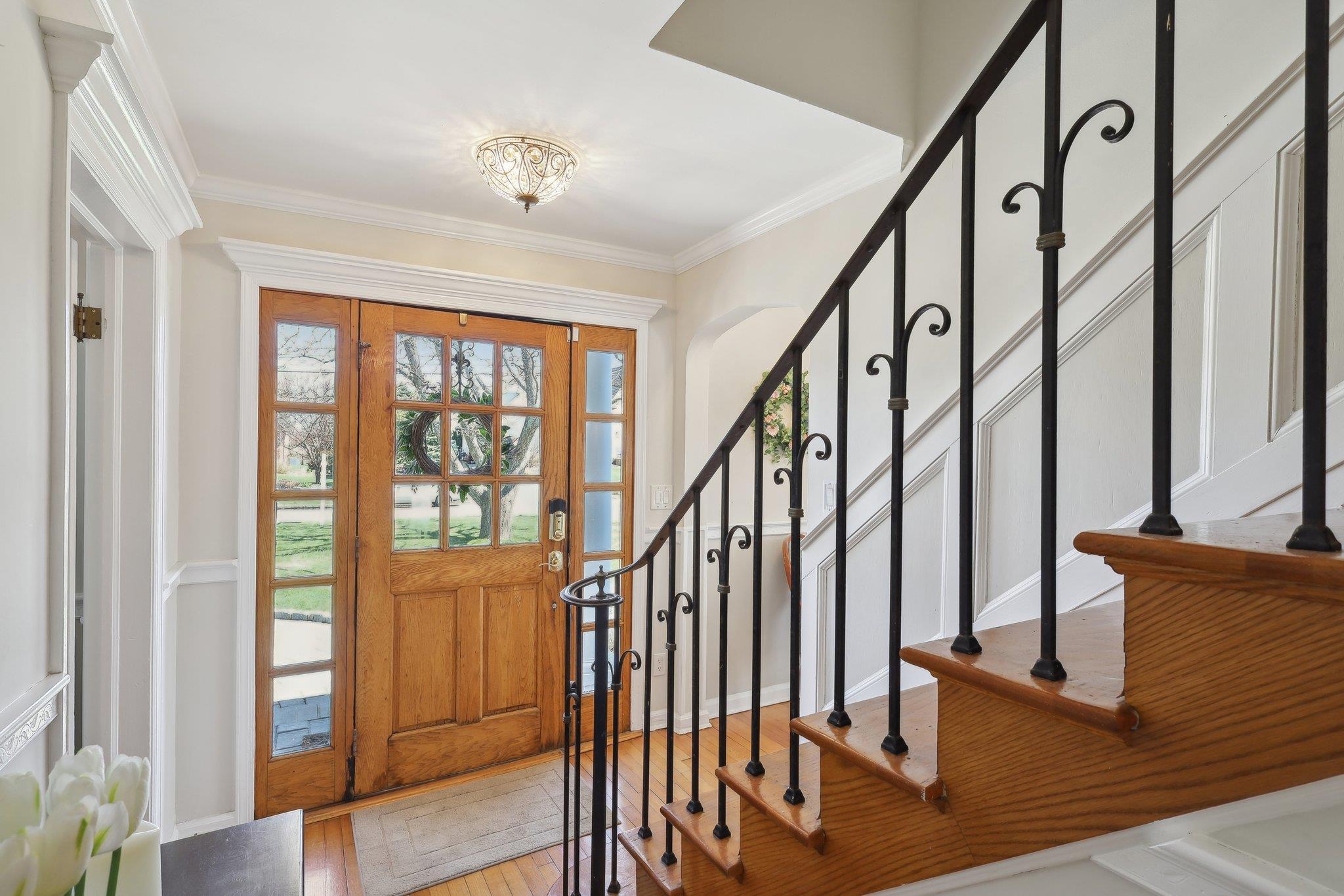 Single Family Islip  Suffolk County, NY 11795, MLS-843131-7