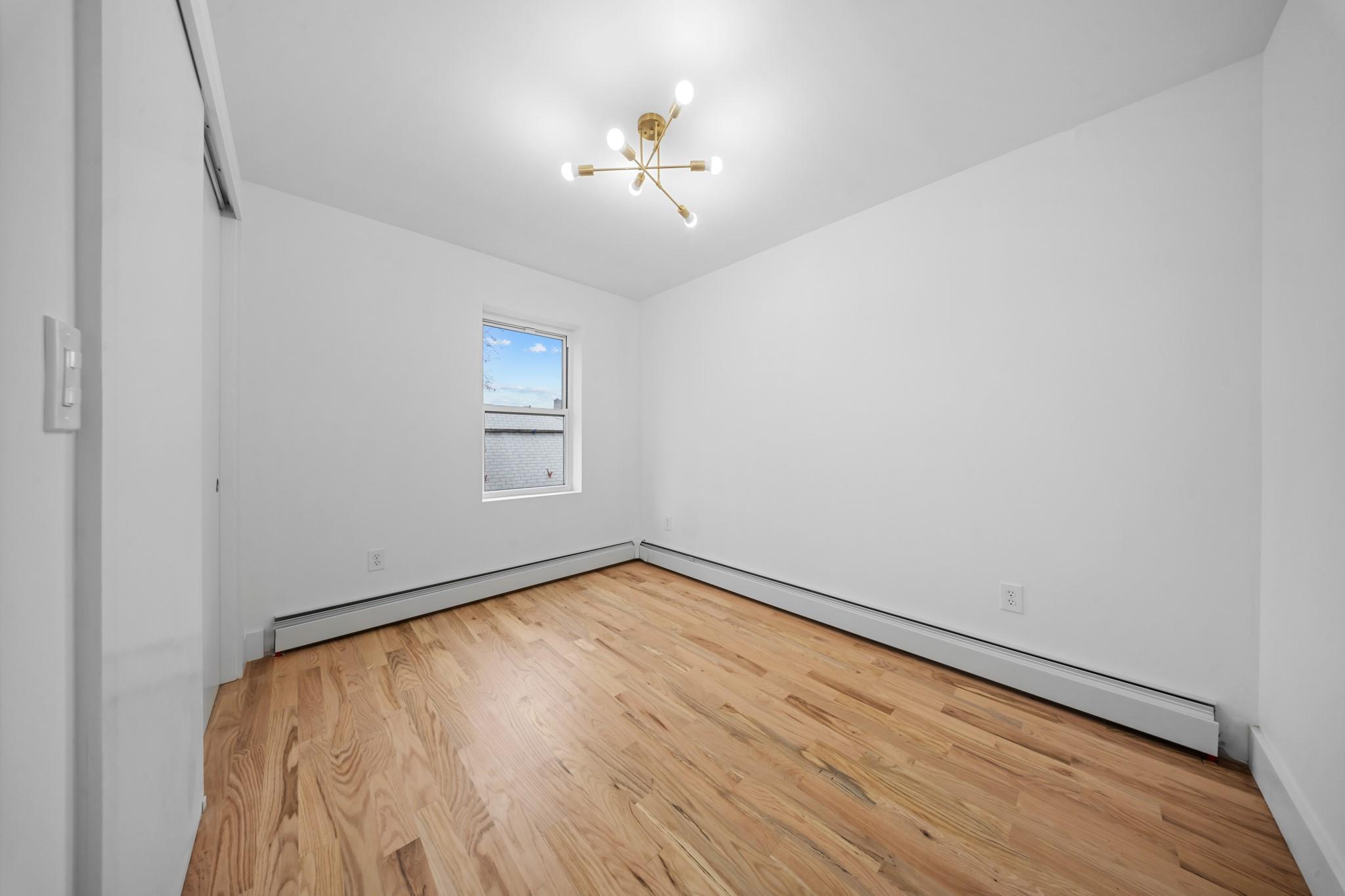 Single Family Sutter  Queens, NY 11420, MLS-843135-10