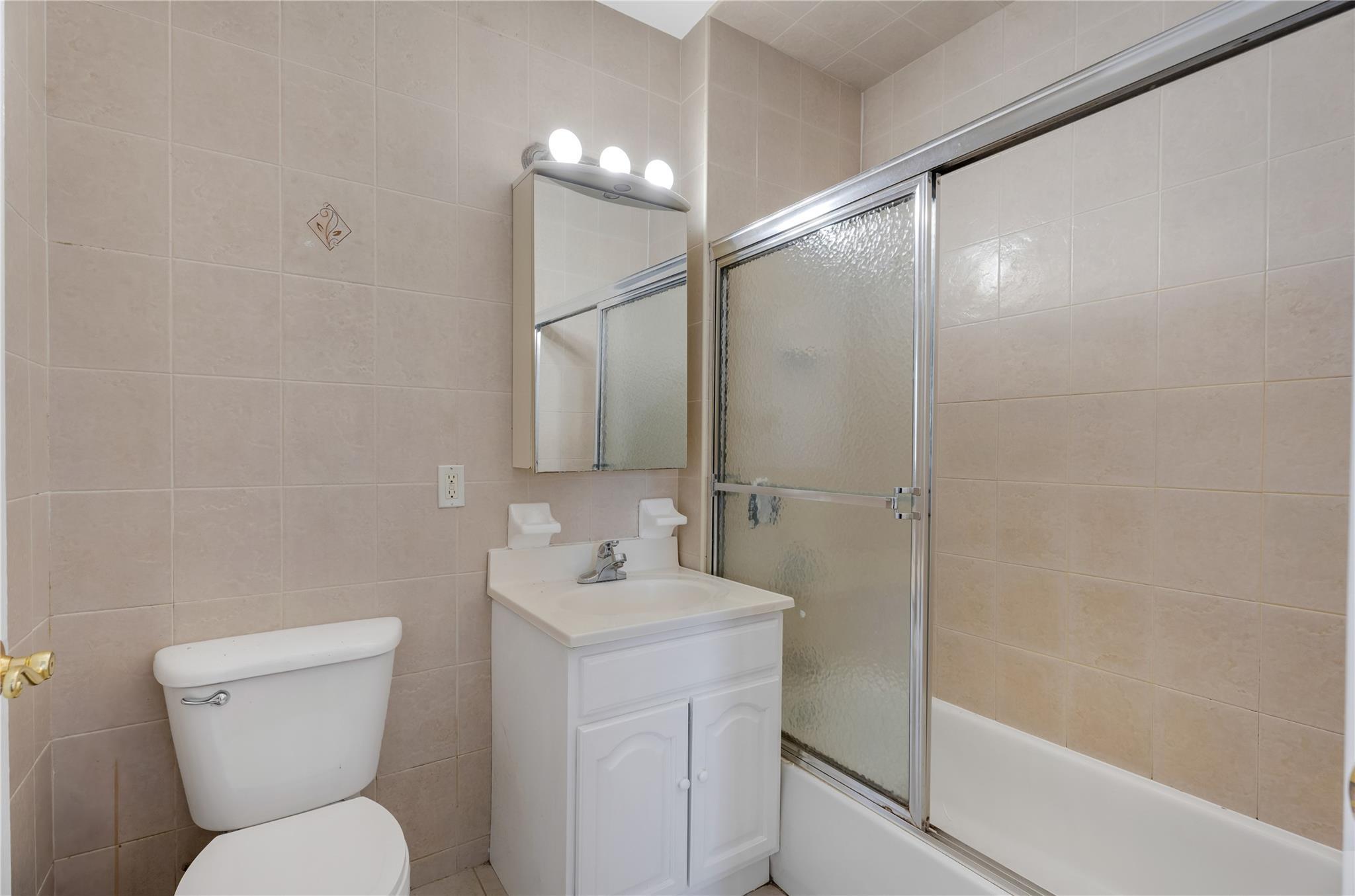 Condo Bay  Brooklyn, NY 11204, MLS-843158-10