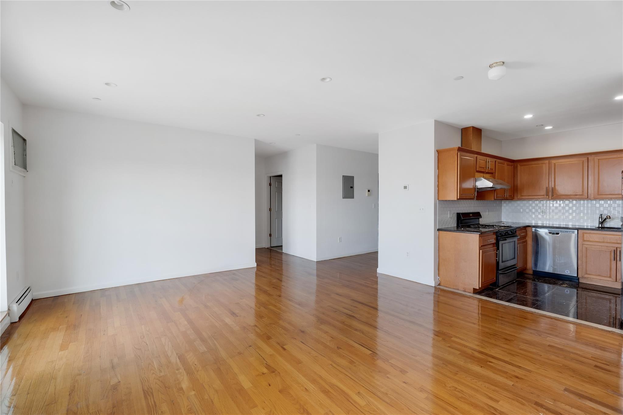 Condo Bay  Brooklyn, NY 11204, MLS-843158-4