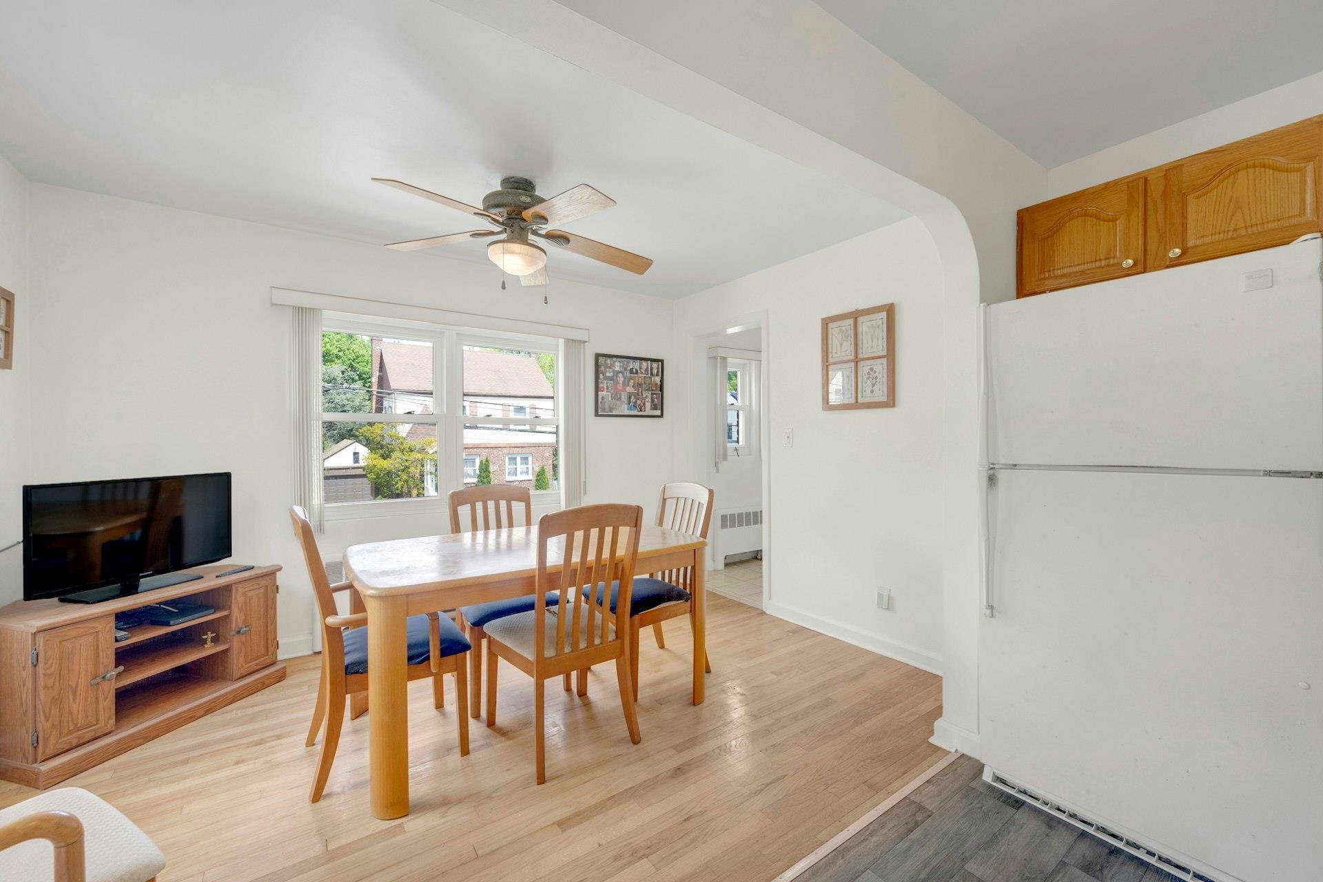 Single Family Kimball  Westchester County, NY 10704, MLS-843160-10