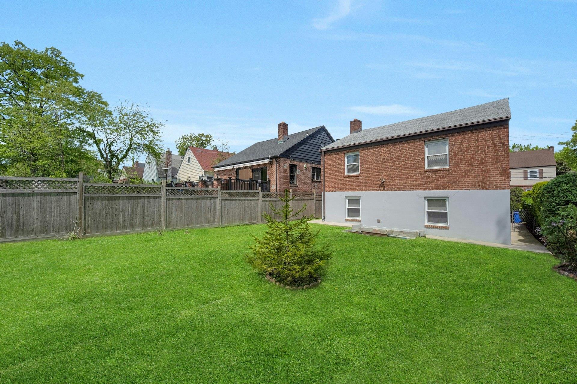 Single Family Kimball  Westchester County, NY 10704, MLS-843160-24