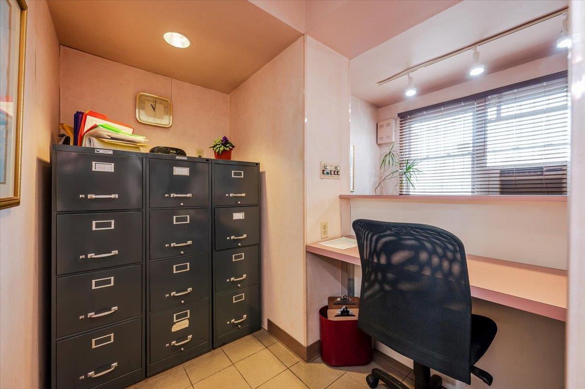 Commercial Sale Tremont  Bronx, NY 10465, MLS-843173-12