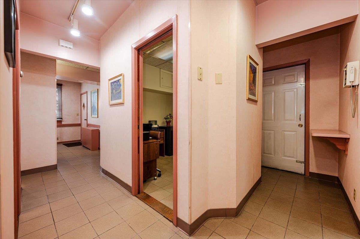 Commercial Sale Tremont  Bronx, NY 10465, MLS-843173-18