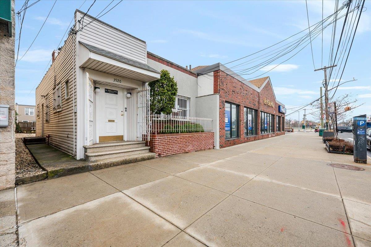 Commercial Sale Tremont  Bronx, NY 10465, MLS-843173-4
