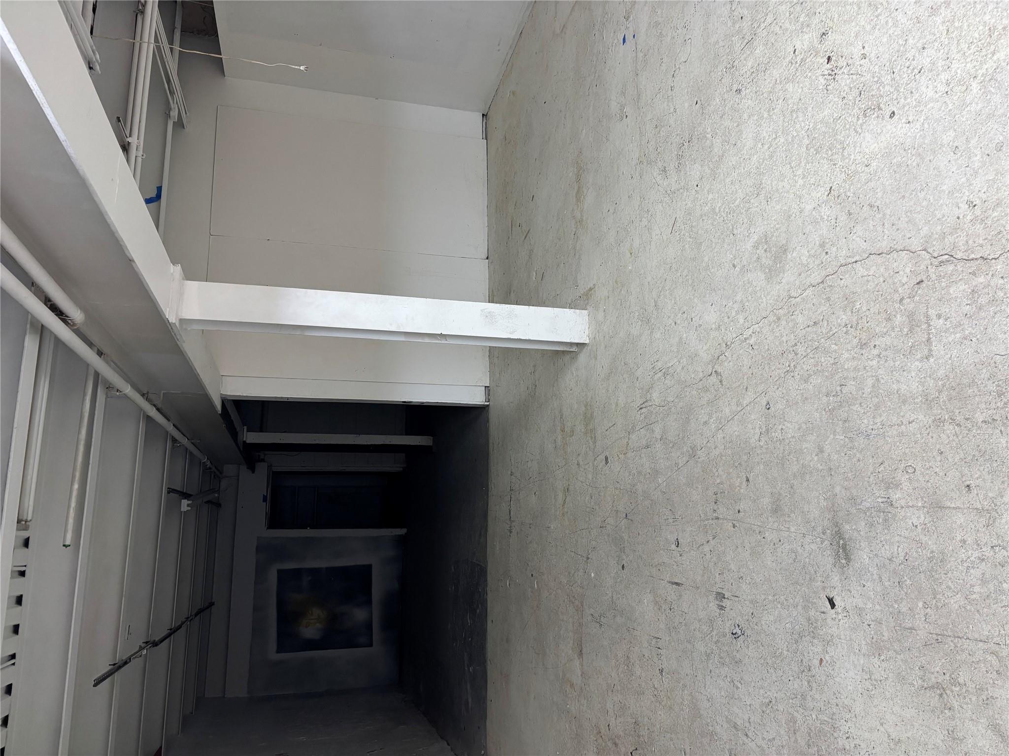 Apartment Broom  Manhattan, NY 10002, MLS-843198-5