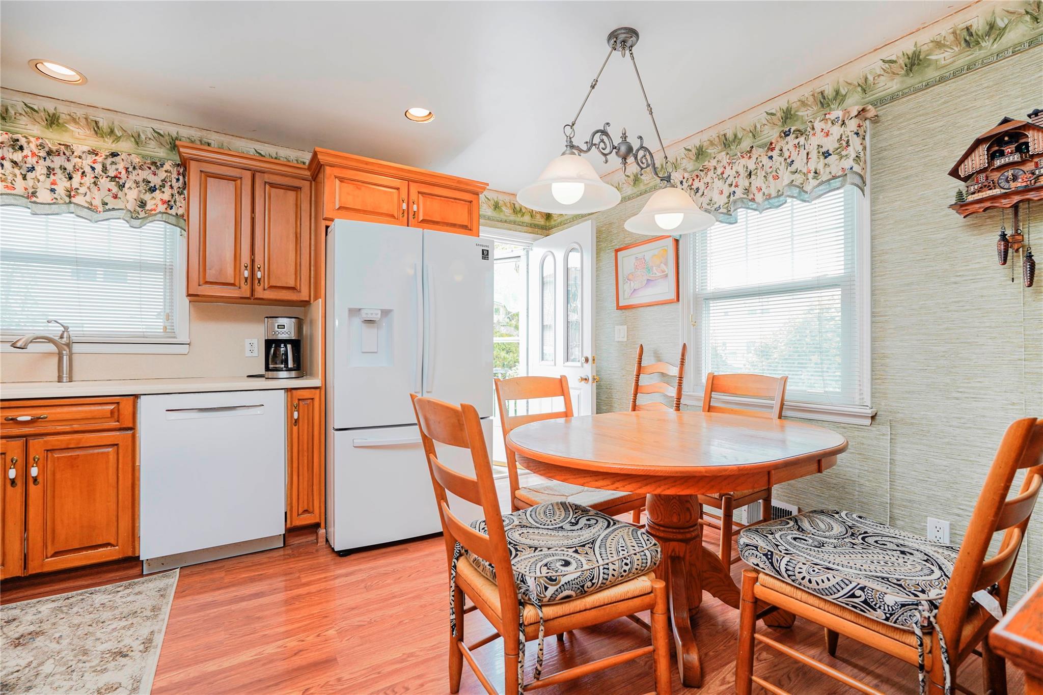 Single Family Ave  Staten Island, NY 10308, MLS-843222-9