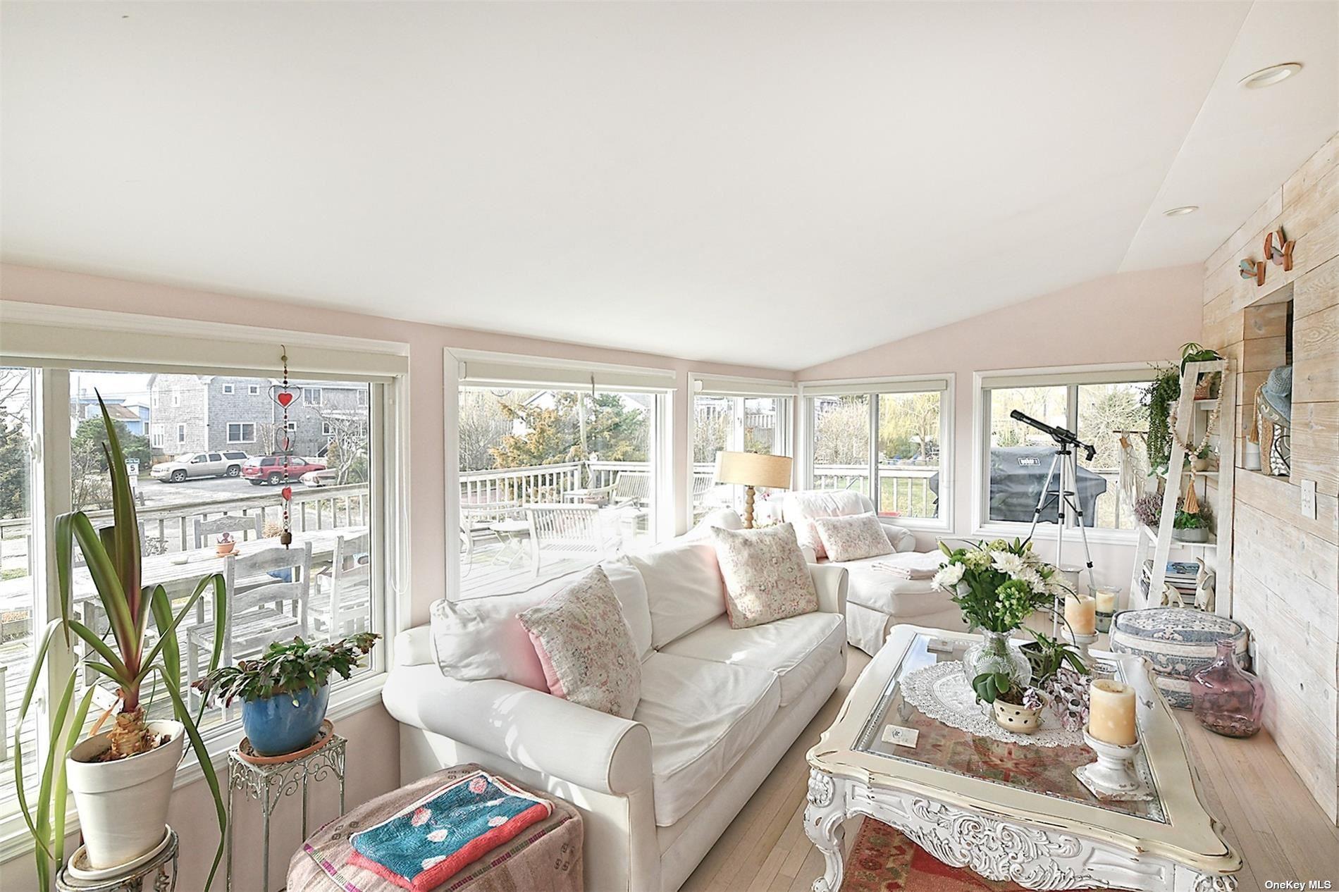 Single Family Oak Beach Road  Suffolk County, NY 11702, MLS-843226-11
