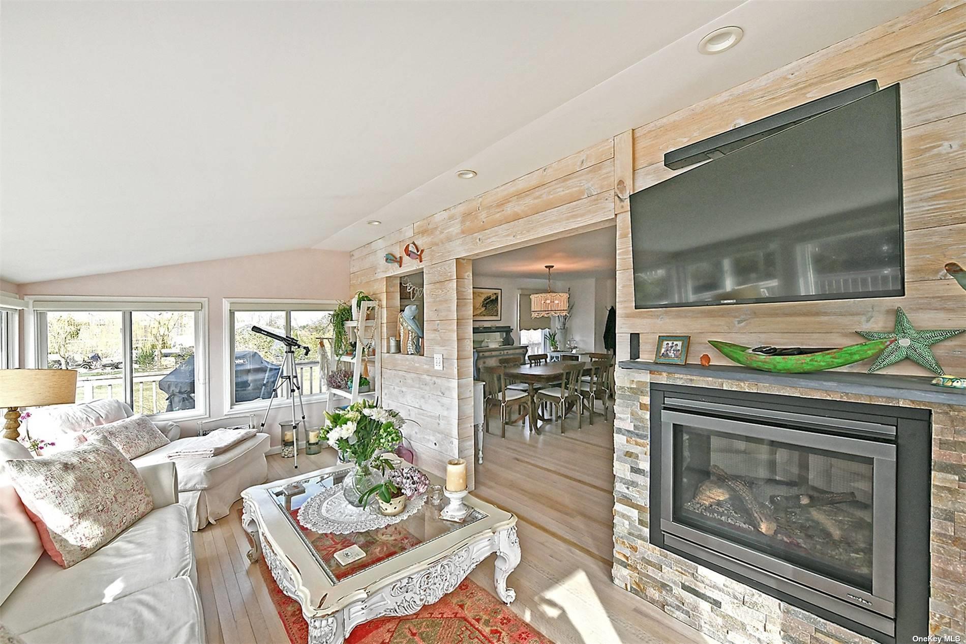 Single Family Oak Beach Road  Suffolk County, NY 11702, MLS-843226-13