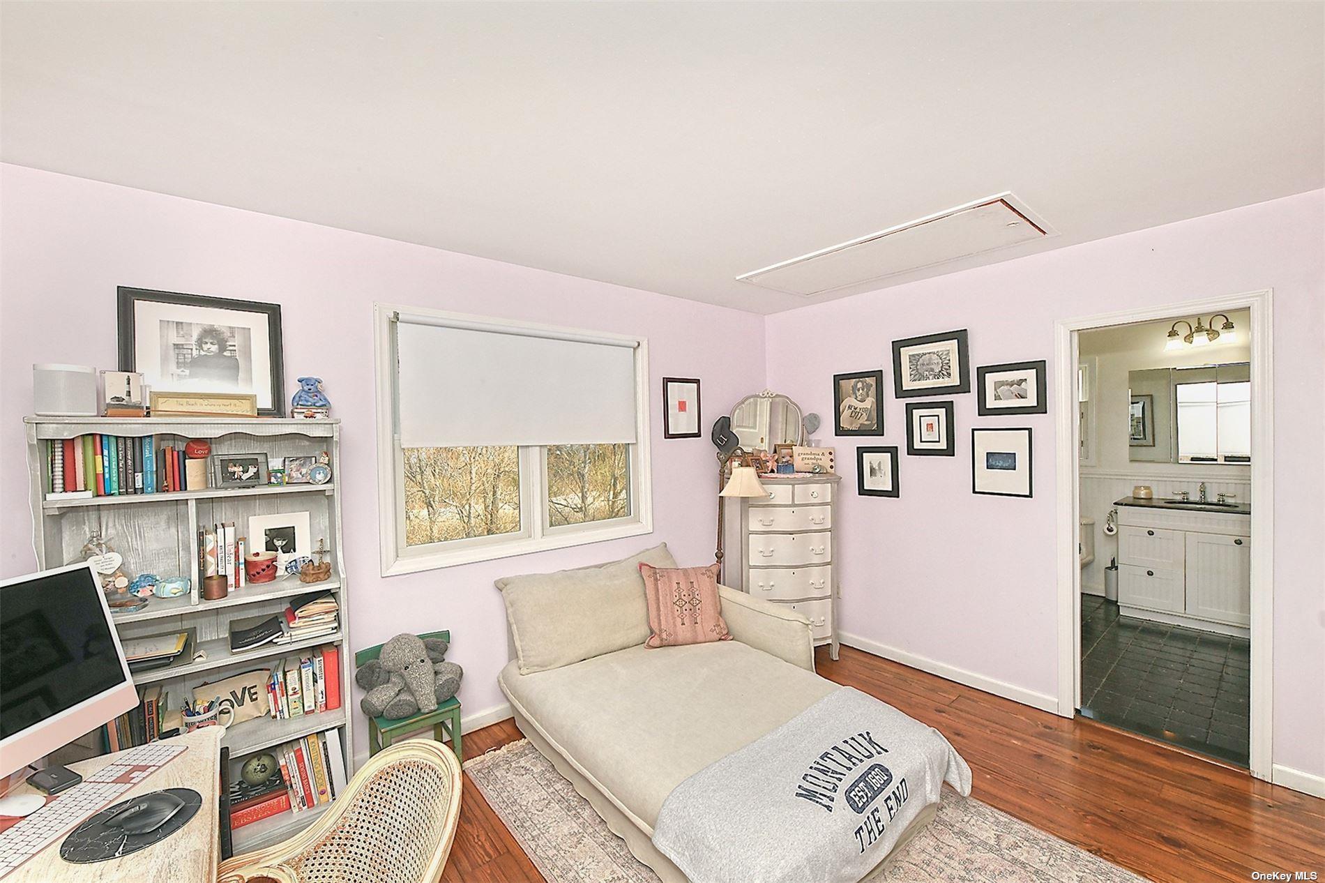 Single Family Oak Beach Road  Suffolk County, NY 11702, MLS-843226-22